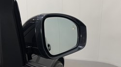 2024 (73) LAND ROVER DISCOVERY 3.0 D300 Dynamic SE 5dr Auto 5172493