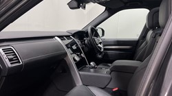 2024 (73) LAND ROVER DISCOVERY 3.0 D300 Dynamic SE 5dr Auto 5172513