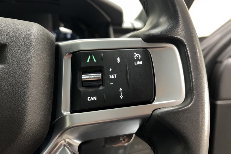 2024 (73) LAND ROVER DISCOVERY 3.0 D300 Dynamic SE 5dr Auto 5172498