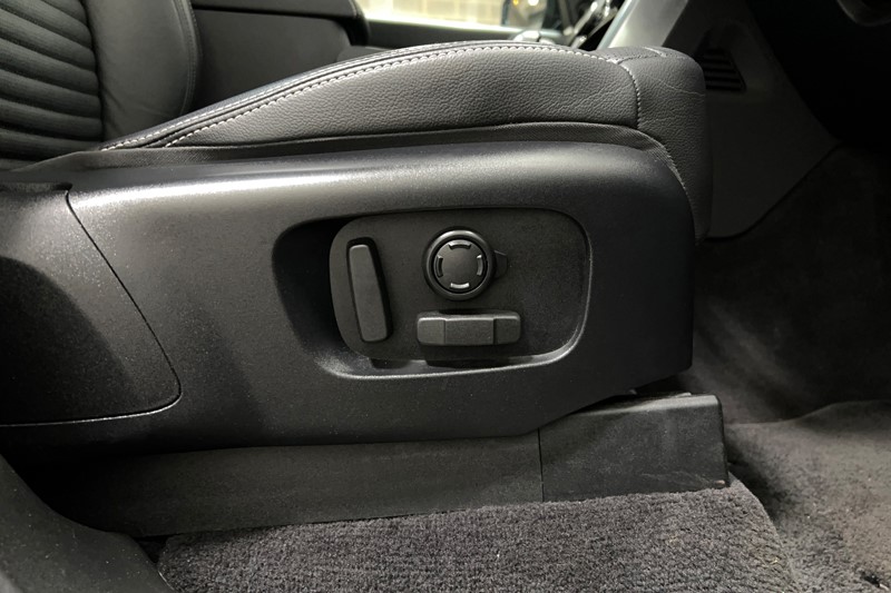 2024 (73) LAND ROVER DISCOVERY 3.0 D300 Dynamic SE 5dr Auto 5172494