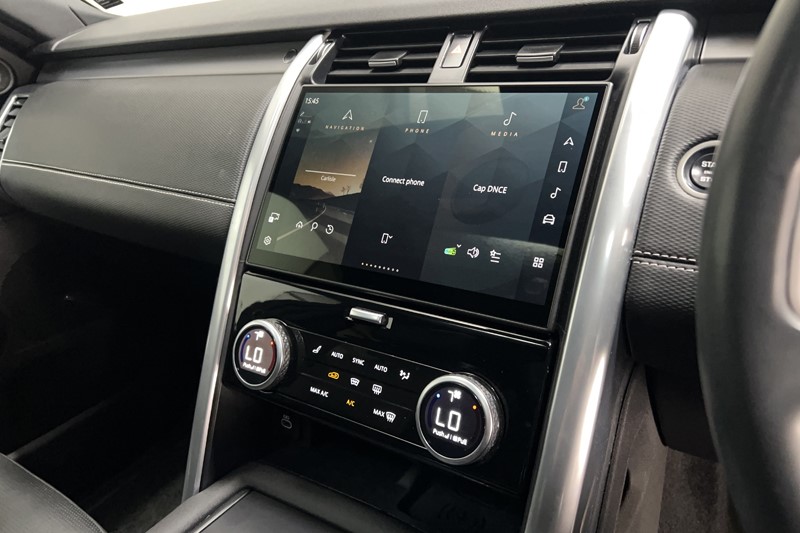 2024 (73) LAND ROVER DISCOVERY 3.0 D300 Dynamic SE 5dr Auto 5172502