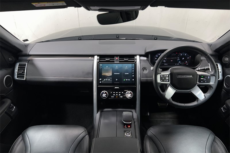 2024 (73) LAND ROVER DISCOVERY 3.0 D300 Dynamic SE 5dr Auto 5172485