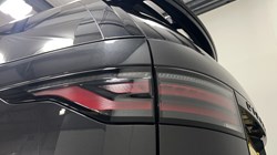 2024 (73) LAND ROVER DISCOVERY 3.0 D300 Dynamic SE 5dr Auto 5172528