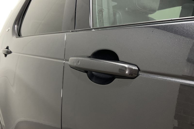 2024 (73) LAND ROVER DISCOVERY 3.0 D300 Dynamic SE 5dr Auto 5172531