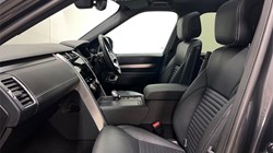 2024 (73) LAND ROVER DISCOVERY 3.0 D300 Dynamic SE 5dr Auto 5172479