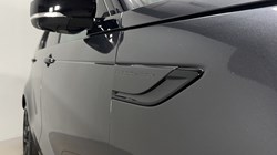 2024 (73) LAND ROVER DISCOVERY 3.0 D300 Dynamic SE 5dr Auto 5172533