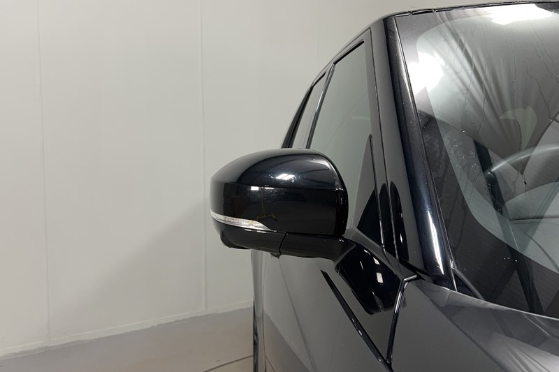 2024 (73) LAND ROVER DISCOVERY 3.0 D300 Dynamic SE 5dr Auto 5172532