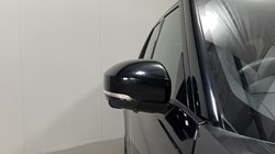 2024 (73) LAND ROVER DISCOVERY 3.0 D300 Dynamic SE 5dr Auto 5172532