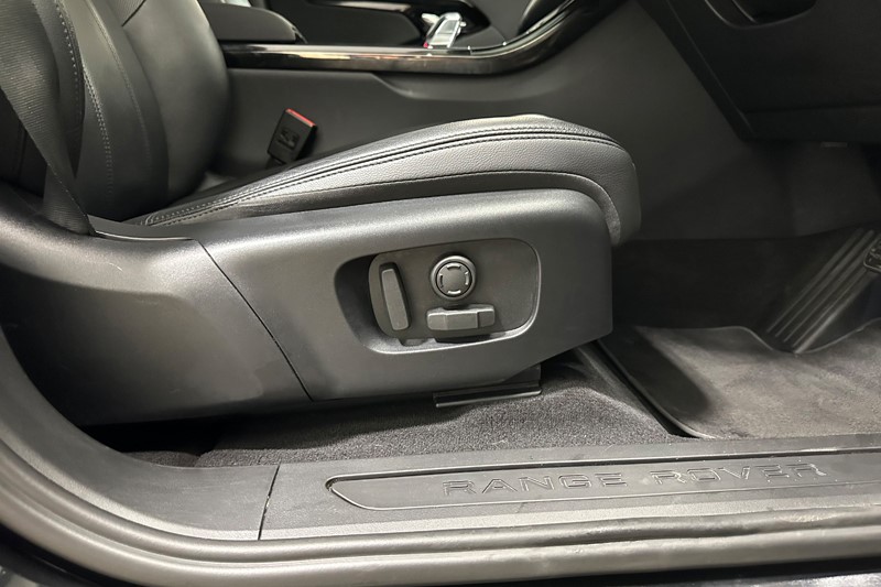 2024 (73) LAND ROVER RANGE ROVER EVOQUE 2.0 D200 S 5dr Auto 5166813