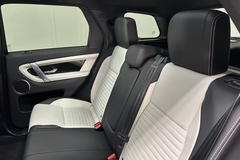 2023 (73) LAND ROVER DISCOVERY SPORT 1.5 P300e Urban Edition 5dr Auto [5 Seat] 5177003