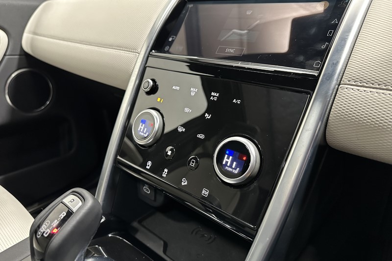 2023 (73) LAND ROVER DISCOVERY SPORT 1.5 P300e Urban Edition 5dr Auto [5 Seat] 5176992