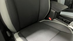 2025 (74) DACIA DUSTER 1.6 Hybrid 140 Extreme 5dr Auto 5177852