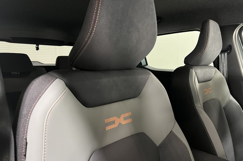 2025 (74) DACIA DUSTER 1.6 Hybrid 140 Extreme 5dr Auto 5177854