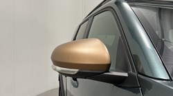 2025 (74) DACIA DUSTER 1.6 Hybrid 140 Extreme 5dr Auto 5177878