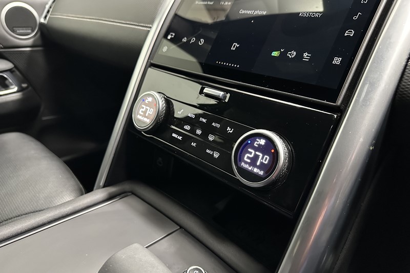 2023 (73) LAND ROVER DISCOVERY 3.0 D300 Dynamic SE 5dr Auto 5180555