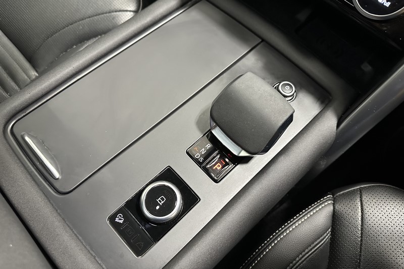 2023 (73) LAND ROVER DISCOVERY 3.0 D300 Dynamic SE 5dr Auto 5180554