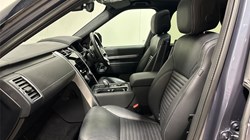 2023 (73) LAND ROVER DISCOVERY 3.0 D300 Dynamic SE 5dr Auto 5180533