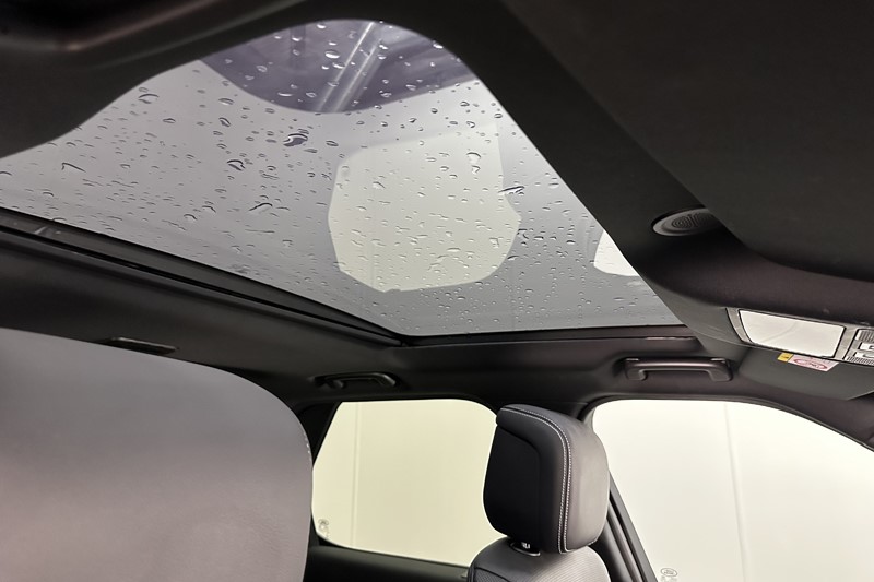 2023 (73) LAND ROVER DISCOVERY 3.0 D300 Dynamic SE 5dr Auto 5180550