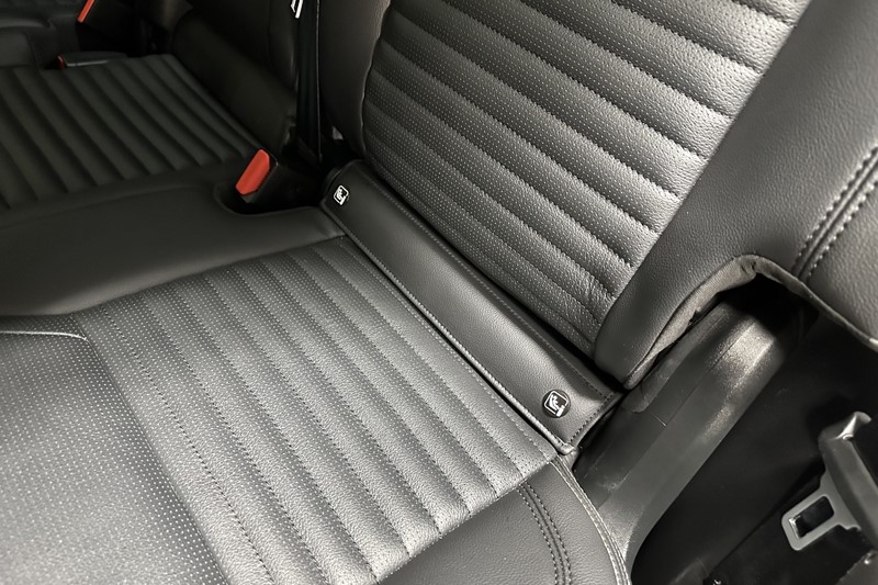 2023 (73) LAND ROVER DISCOVERY 3.0 D300 Dynamic SE 5dr Auto 5180573