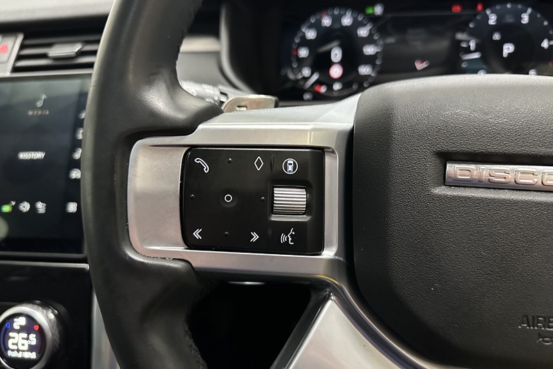 2023 (73) LAND ROVER DISCOVERY 3.0 D300 Dynamic SE 5dr Auto 5180551
