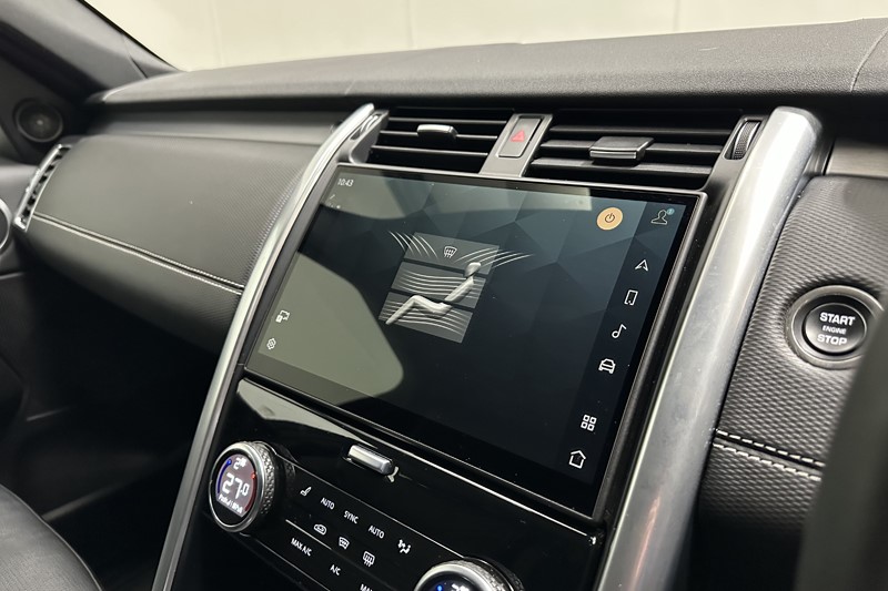 2023 (73) LAND ROVER DISCOVERY 3.0 D300 Dynamic SE 5dr Auto 5180565