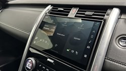 2023 (73) LAND ROVER DISCOVERY 3.0 D300 Dynamic SE 5dr Auto 5180556