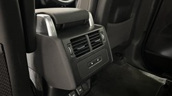 2023 (73) LAND ROVER DISCOVERY 3.0 D300 Dynamic SE 5dr Auto 5180575