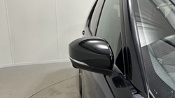 2023 (73) LAND ROVER DISCOVERY 3.0 D300 Dynamic SE 5dr Auto 5180584