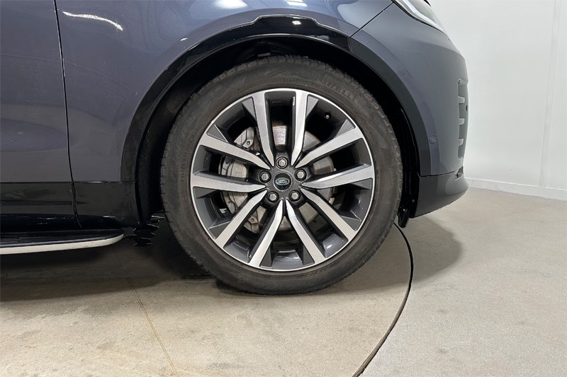 2023 (73) LAND ROVER DISCOVERY 3.0 D300 Dynamic SE 5dr Auto 5180538