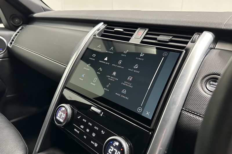 2023 (73) LAND ROVER DISCOVERY 3.0 D300 Dynamic SE 5dr Auto 5180563