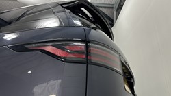 2023 (73) LAND ROVER DISCOVERY 3.0 D300 Dynamic SE 5dr Auto 5180581