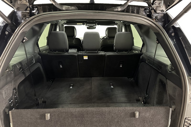 2023 (73) LAND ROVER DISCOVERY 3.0 D300 Dynamic SE 5dr Auto 5180576