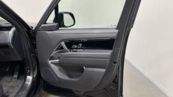 2024 (24) LAND ROVER RANGE ROVER 3.0 D350 HSE 4dr Auto 5177556