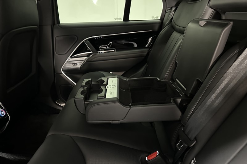 2024 (24) LAND ROVER RANGE ROVER 3.0 D350 HSE 4dr Auto 5177591