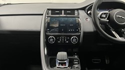 2023 (73) JAGUAR E-PACE 2.0 D200 R-Dynamic SE Black 5dr Auto 5179061