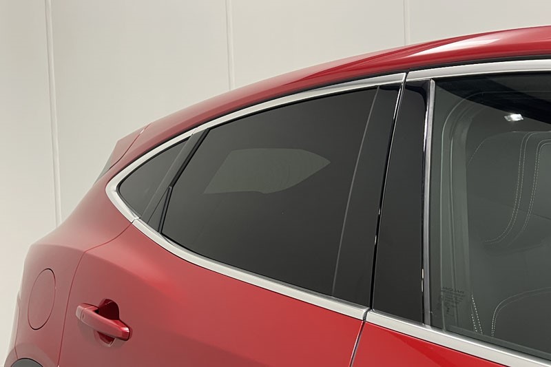 2023 (73) JAGUAR E-PACE 2.0 D200 R-Dynamic SE Black 5dr Auto 5179095