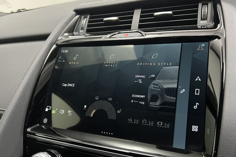 2023 (73) JAGUAR E-PACE 2.0 D200 R-Dynamic SE Black 5dr Auto 5179082