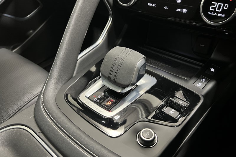 2023 (73) JAGUAR E-PACE 2.0 D200 R-Dynamic SE Black 5dr Auto 5179076