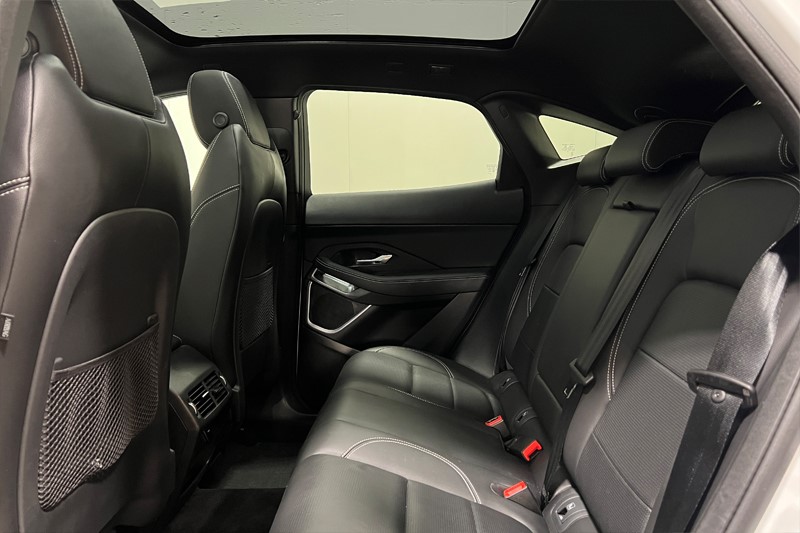 2023 (73) JAGUAR E-PACE 2.0 D200 R-Dynamic SE Black 5dr Auto 5185496