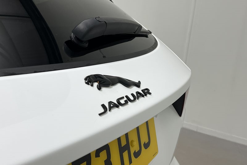 2023 (73) JAGUAR E-PACE 2.0 D200 R-Dynamic SE Black 5dr Auto 5185533
