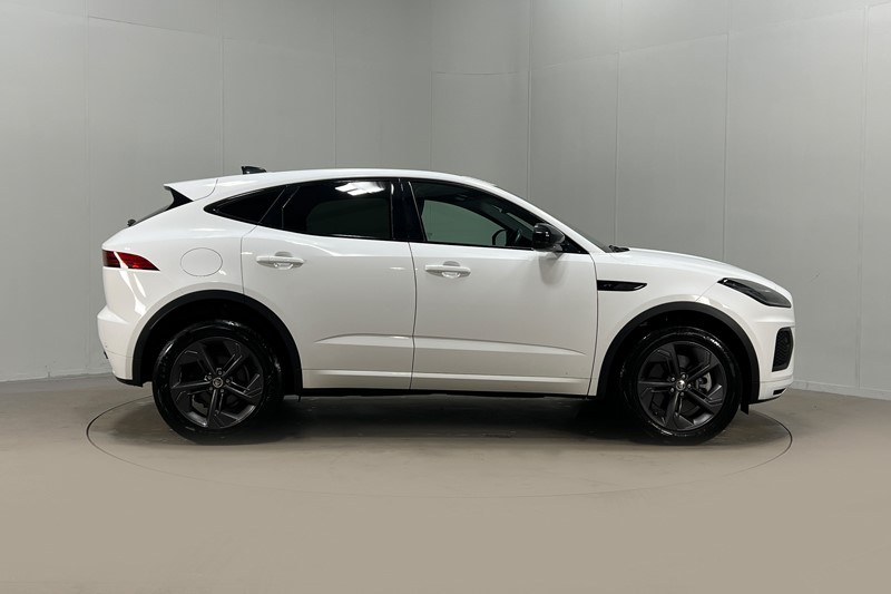 2023 (73) JAGUAR E-PACE 2.0 D200 R-Dynamic SE Black 5dr Auto 5185497