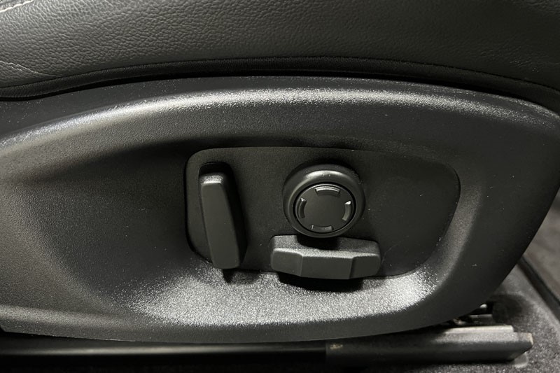 2023 (73) JAGUAR E-PACE 2.0 D200 R-Dynamic SE Black 5dr Auto 5185510