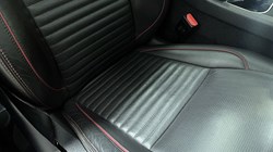 2022 (71) LAND ROVER DISCOVERY SPORT 2.0 D200 R-Dynamic HSE 5dr Auto 5200303