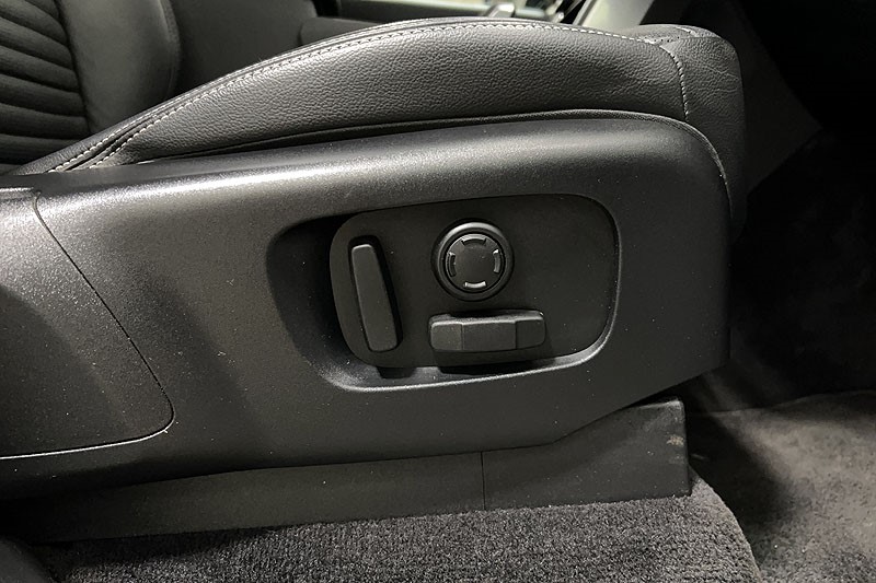 2022 (72) LAND ROVER DISCOVERY 3.0 D250 S 5dr Auto 5183116