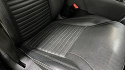 2022 (72) LAND ROVER DISCOVERY 3.0 D250 S 5dr Auto 5183117