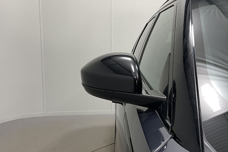 2023 (23) LAND ROVER RANGE ROVER VELAR 2.0 D200 MHEV Dynamic SE 5dr Auto 5237348