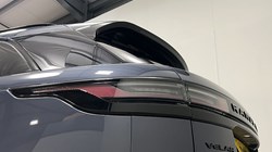 2023 (23) LAND ROVER RANGE ROVER VELAR 2.0 D200 MHEV Dynamic SE 5dr Auto 5237343