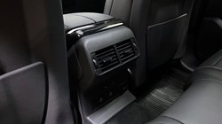 2023 (23) LAND ROVER RANGE ROVER VELAR 2.0 D200 MHEV Dynamic SE 5dr Auto 5237336