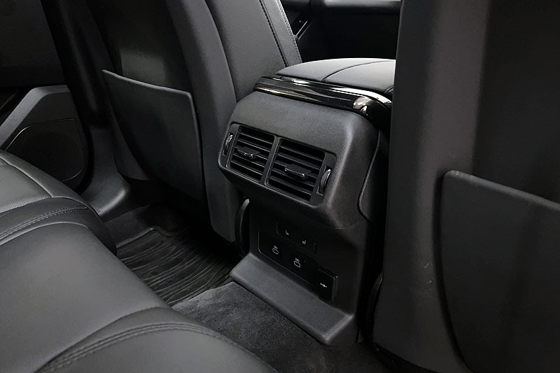 2023 (23) LAND ROVER RANGE ROVER VELAR 2.0 D200 MHEV Dynamic SE 5dr Auto 5237309