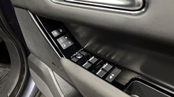 2023 (23) LAND ROVER RANGE ROVER VELAR 2.0 D200 MHEV Dynamic SE 5dr Auto 5237312